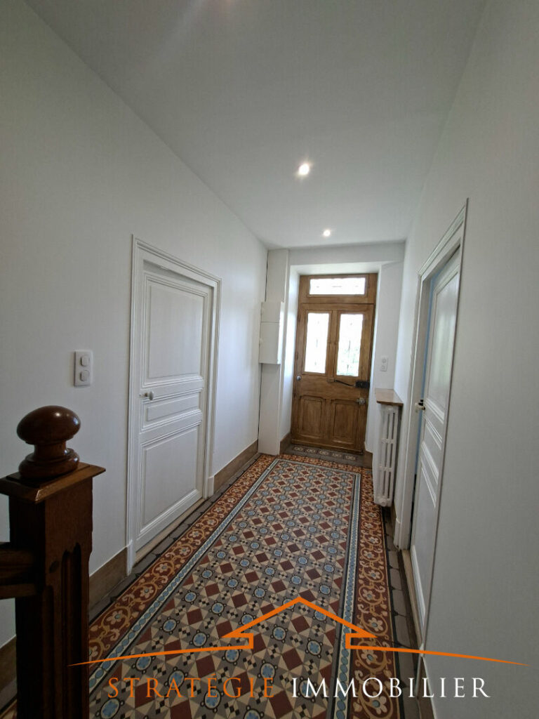 1714948 61597104f